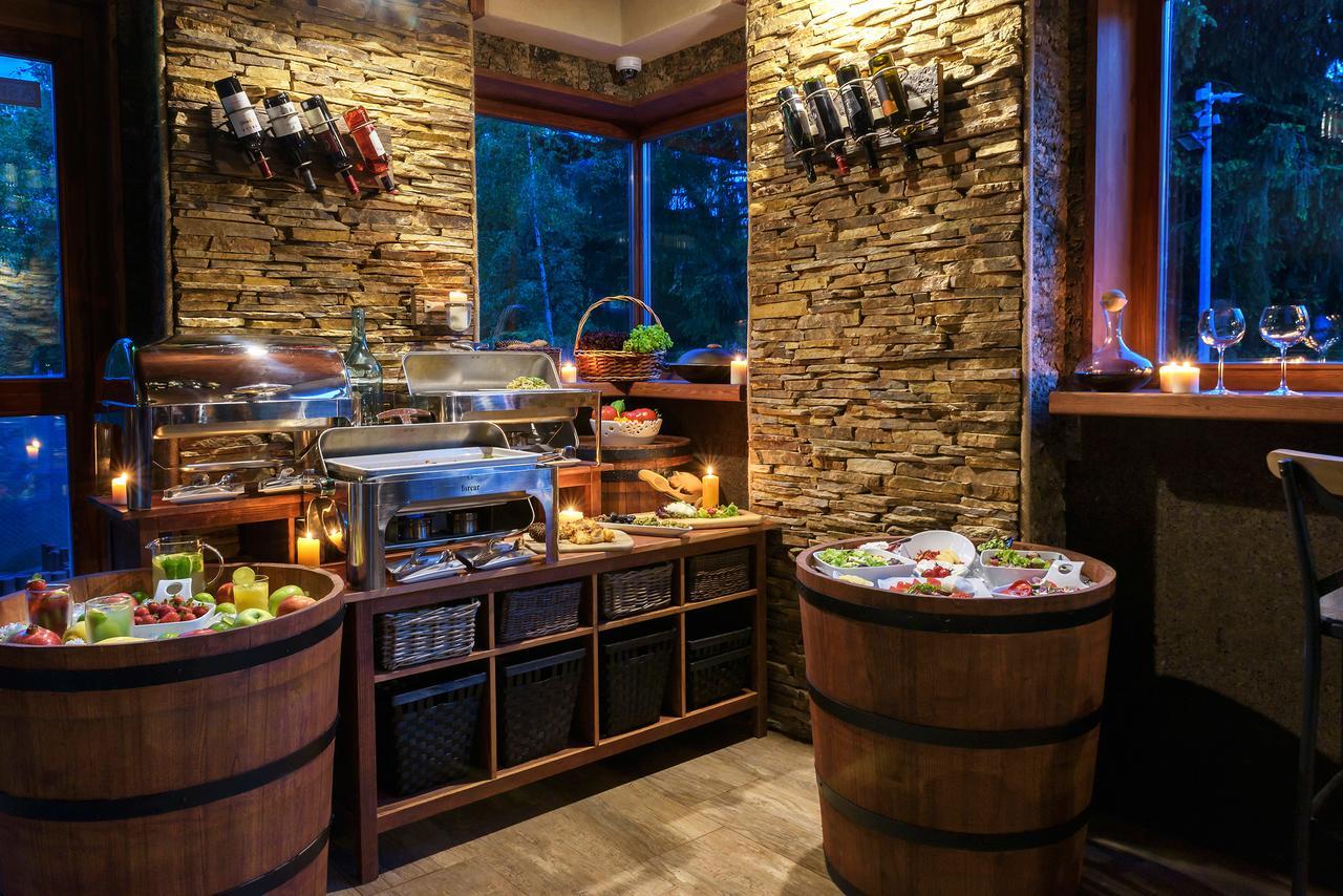 Pinus Villas Lodge With Private Jacuzzi & Phyto-Sauna Retreat Zheleznitsa 외부 사진