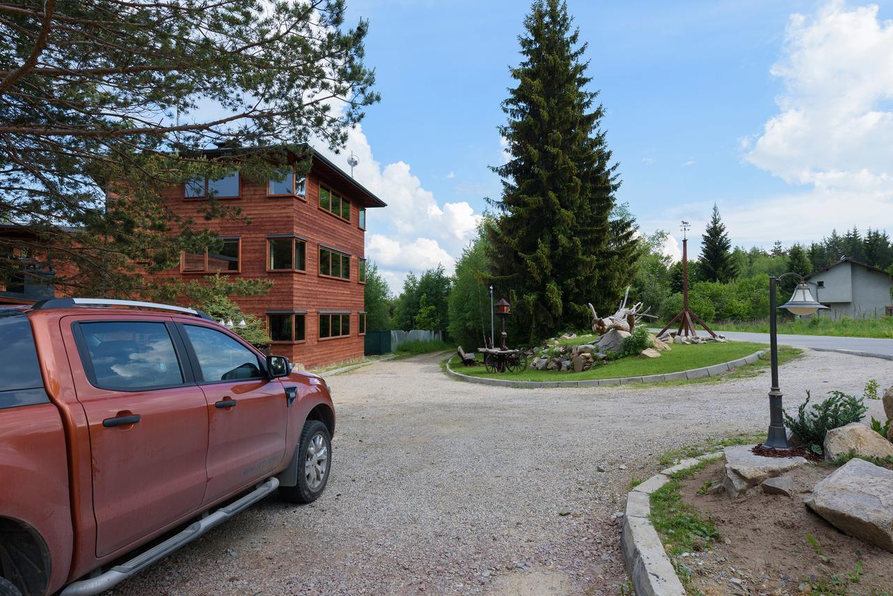 Pinus Villas Lodge With Private Jacuzzi & Phyto-Sauna Retreat Zheleznitsa 외부 사진